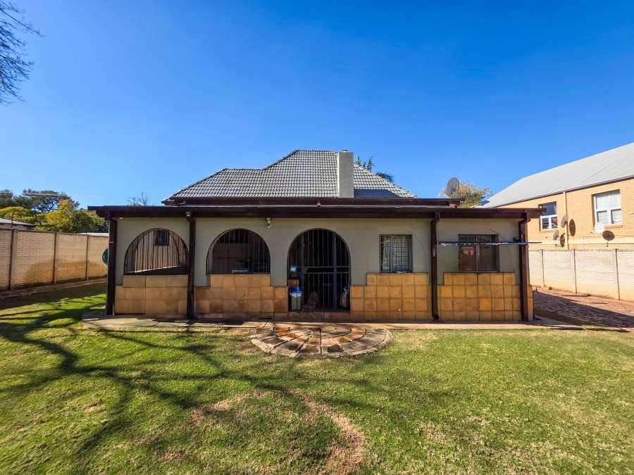 4 Bedroom Property for Sale in Riviera Gauteng