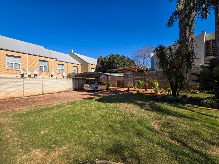 4 Bedroom Property for Sale in Riviera Gauteng