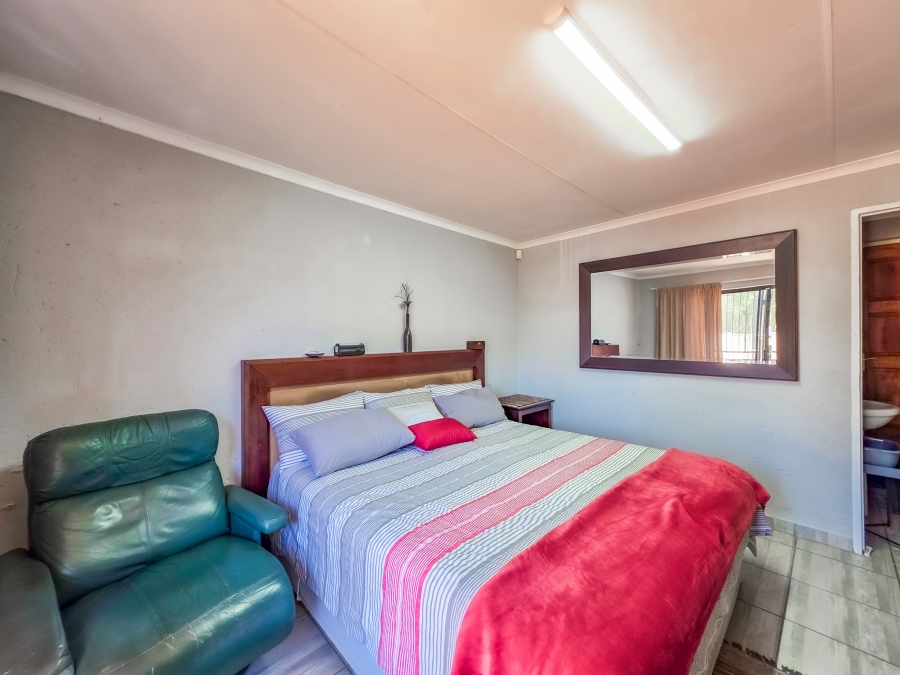 4 Bedroom Property for Sale in Riviera Gauteng