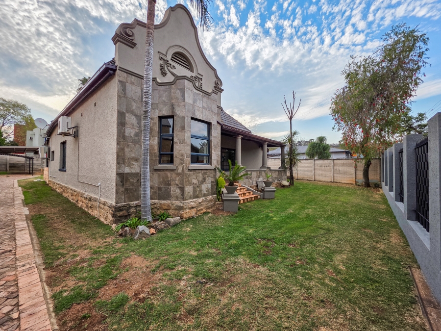 4 Bedroom Property for Sale in Riviera Gauteng