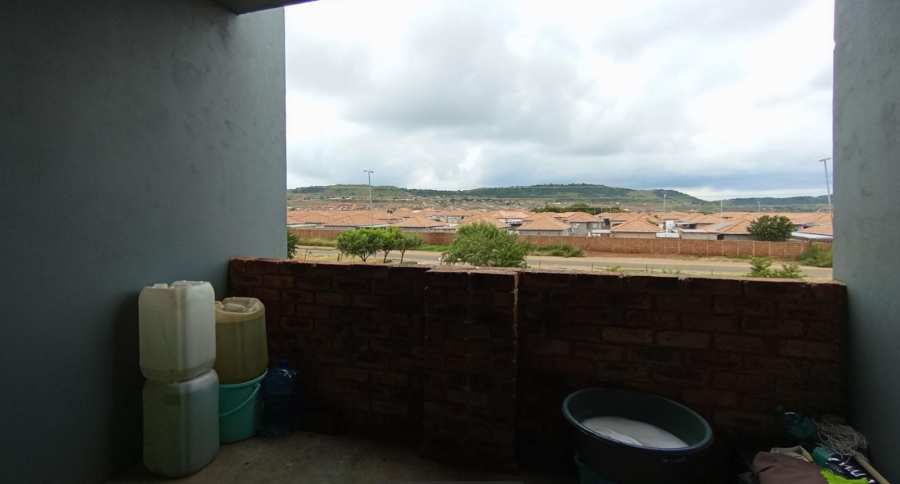 2 Bedroom Property for Sale in Lotus Gardens Gauteng