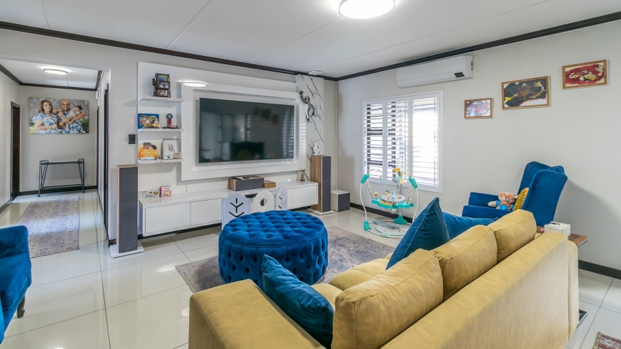 To Let 4 Bedroom Property for Rent in Carlswald Gauteng