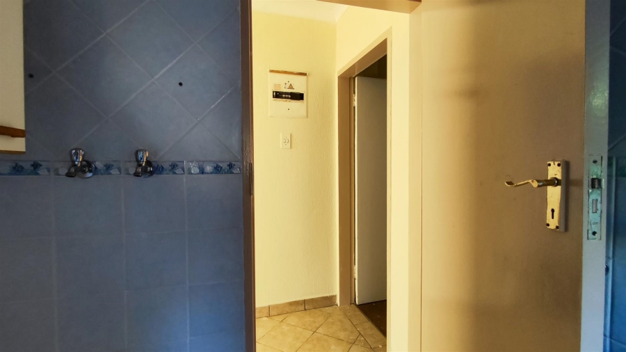 2 Bedroom Property for Sale in Terenure Gauteng