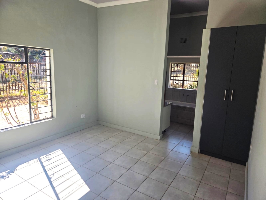 3 Bedroom Property for Sale in Wonderboom South Gauteng