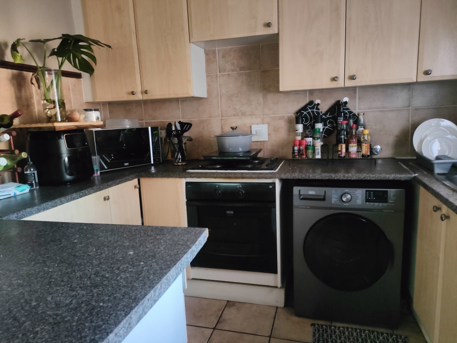 2 Bedroom Property for Sale in Olympus AH Gauteng