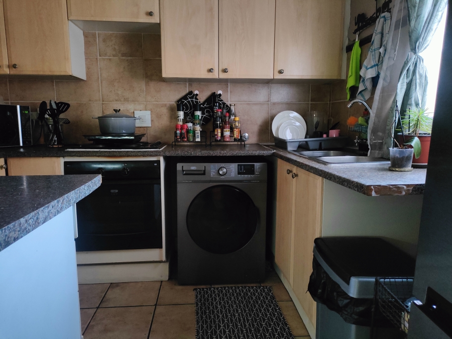 2 Bedroom Property for Sale in Olympus AH Gauteng