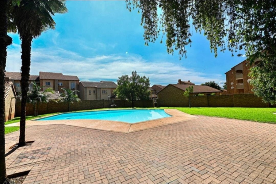 2 Bedroom Property for Sale in Olympus AH Gauteng