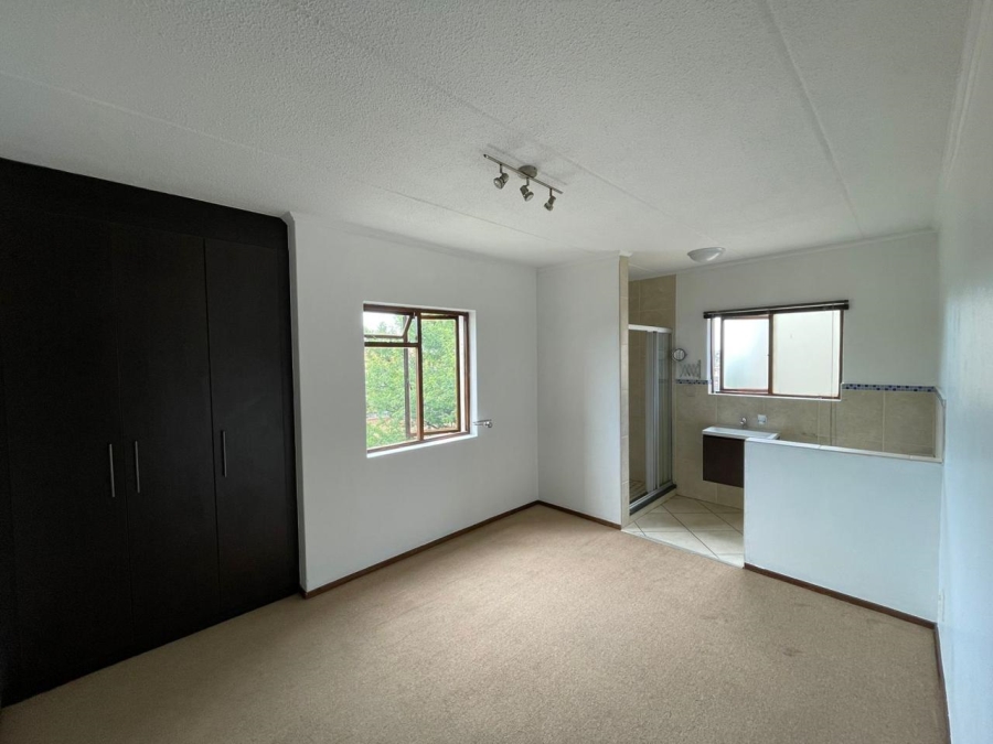 2 Bedroom Property for Sale in Homes Haven Gauteng
