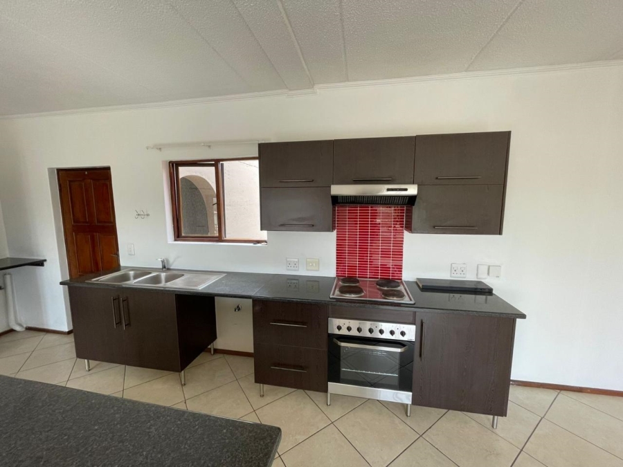 2 Bedroom Property for Sale in Homes Haven Gauteng