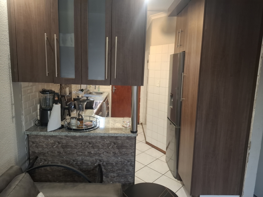 2 Bedroom Property for Sale in Terenure Gauteng