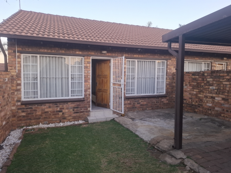 2 Bedroom Property for Sale in Terenure Gauteng