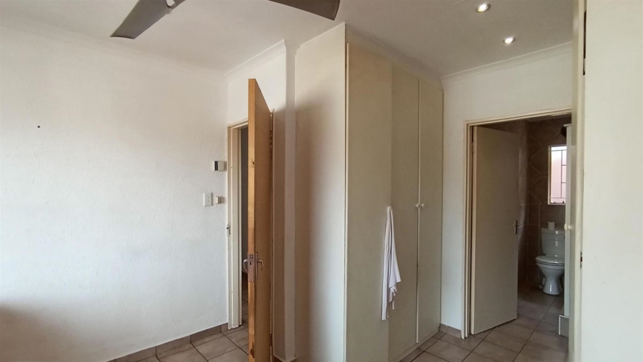 3 Bedroom Property for Sale in Terenure Gauteng