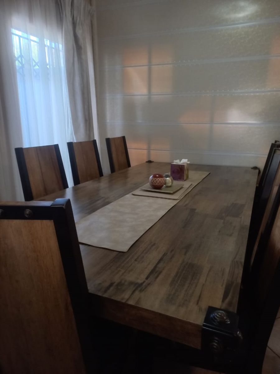 3 Bedroom Property for Sale in The Orchards Gauteng