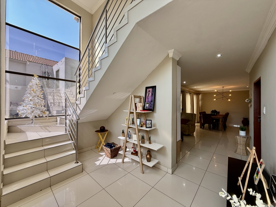 4 Bedroom Property for Sale in The Meadows Gauteng