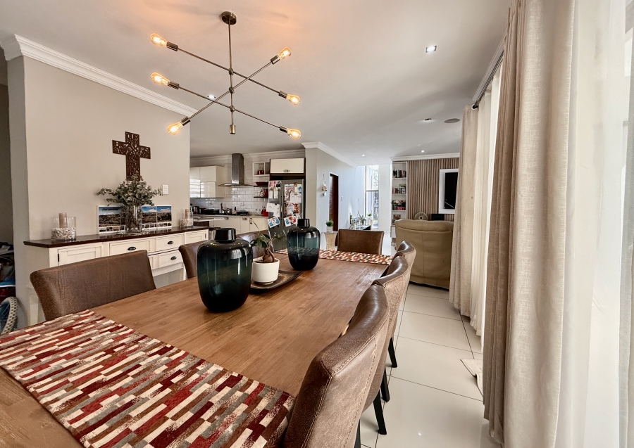 4 Bedroom Property for Sale in The Meadows Gauteng