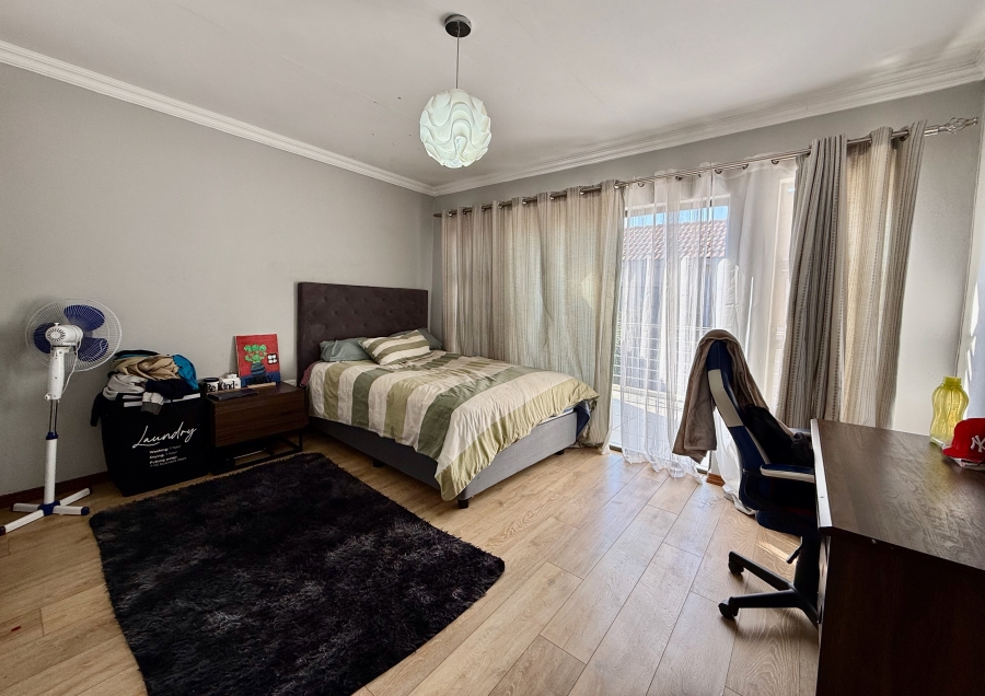 4 Bedroom Property for Sale in The Meadows Gauteng