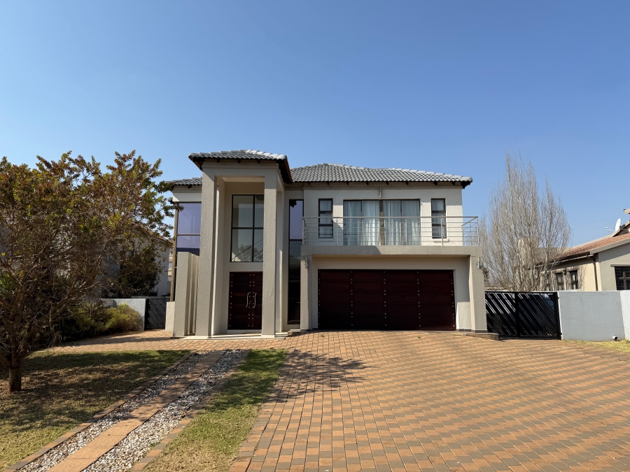 4 Bedroom Property for Sale in The Meadows Gauteng