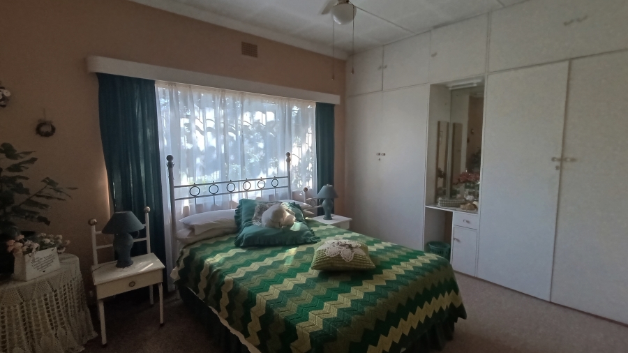 4 Bedroom Property for Sale in Queenswood Gauteng