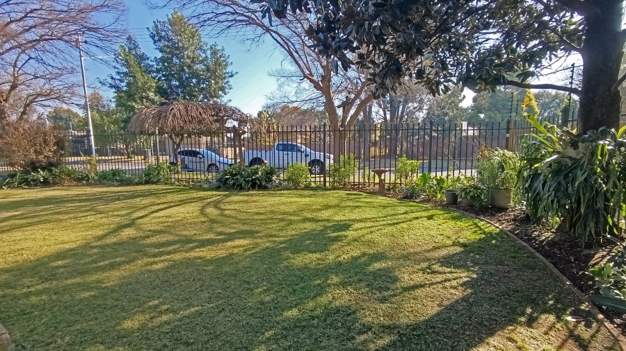 4 Bedroom Property for Sale in Queenswood Gauteng