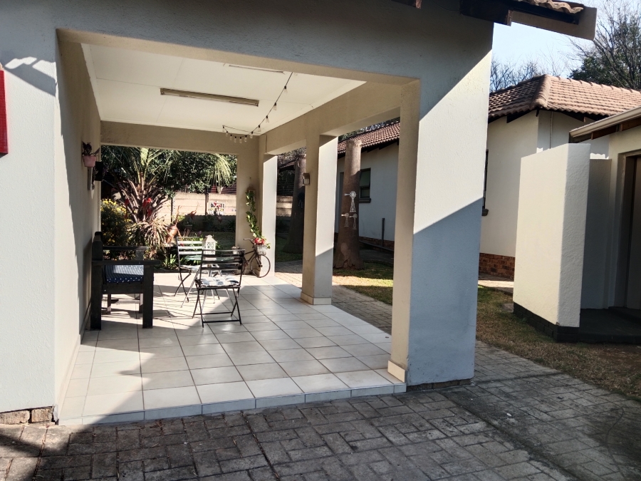 3 Bedroom Property for Sale in Brackenhurst Gauteng