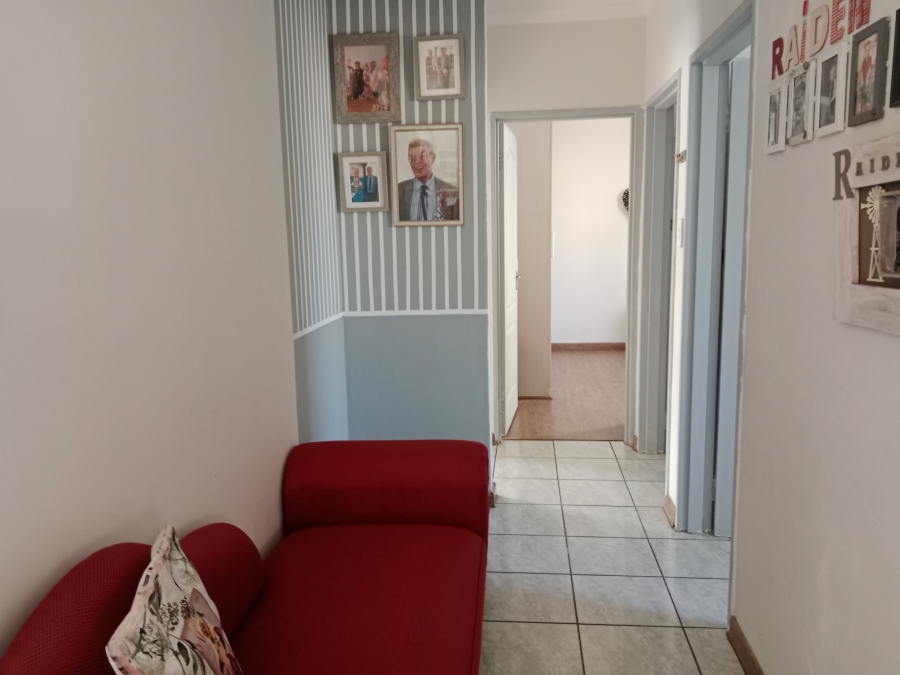 3 Bedroom Property for Sale in Brackenhurst Gauteng