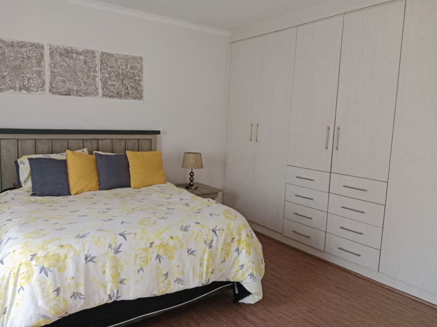 3 Bedroom Property for Sale in Brackenhurst Gauteng