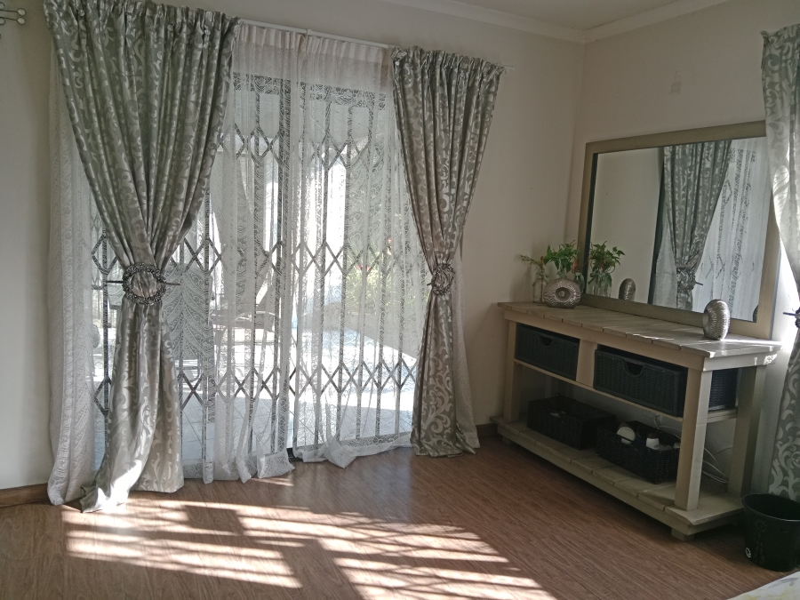 3 Bedroom Property for Sale in Brackenhurst Gauteng