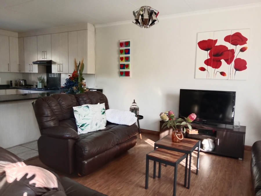 3 Bedroom Property for Sale in Brackenhurst Gauteng