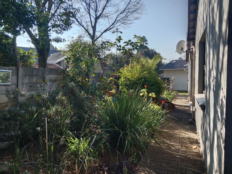 3 Bedroom Property for Sale in Brackenhurst Gauteng