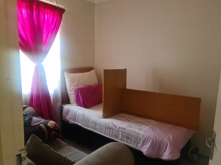3 Bedroom Property for Sale in La Montagne Gauteng