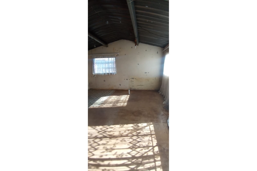 1 Bedroom Property for Sale in Beverley Hills Gauteng