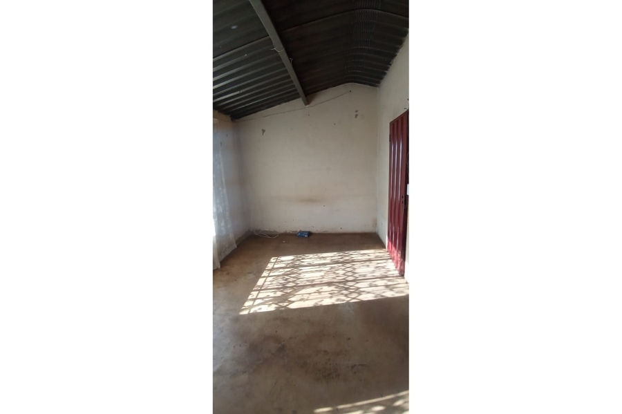 1 Bedroom Property for Sale in Beverley Hills Gauteng