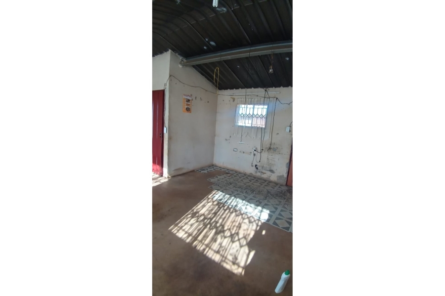 1 Bedroom Property for Sale in Beverley Hills Gauteng