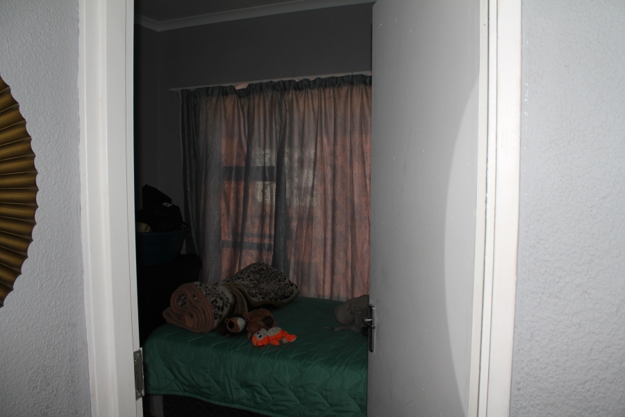 2 Bedroom Property for Sale in Albertsdal Gauteng