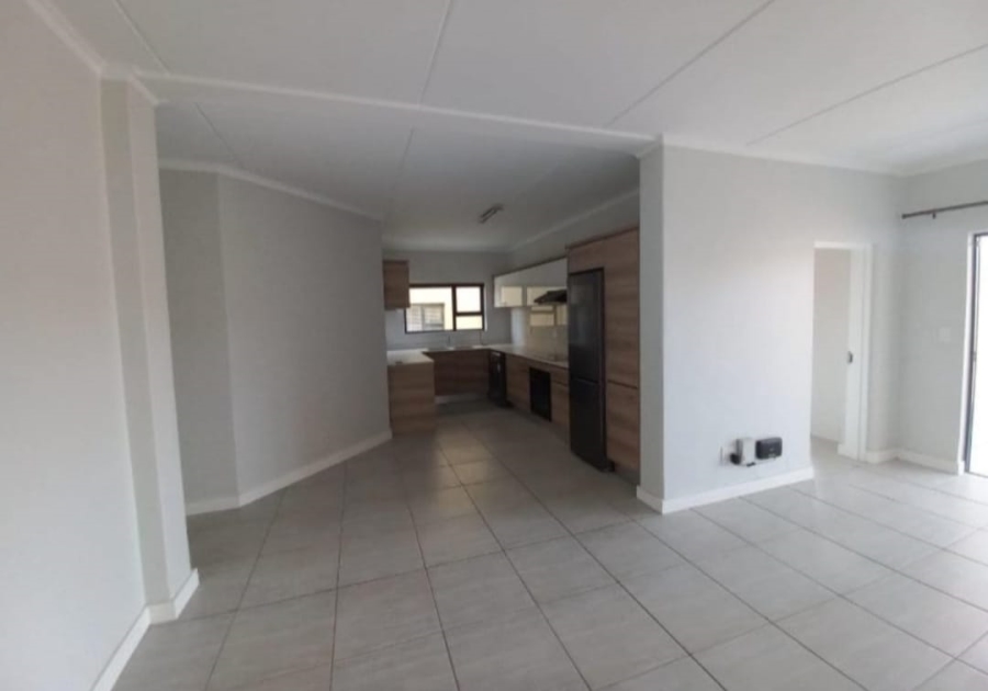 To Let 2 Bedroom Property for Rent in Waterfall Gauteng
