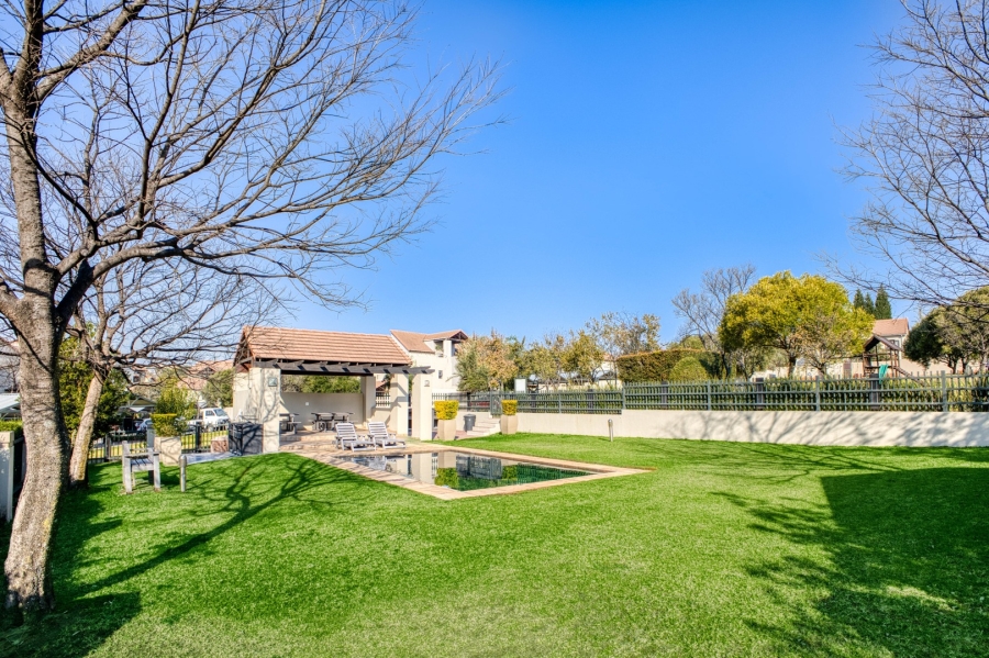 2 Bedroom Property for Sale in Fourways Gauteng
