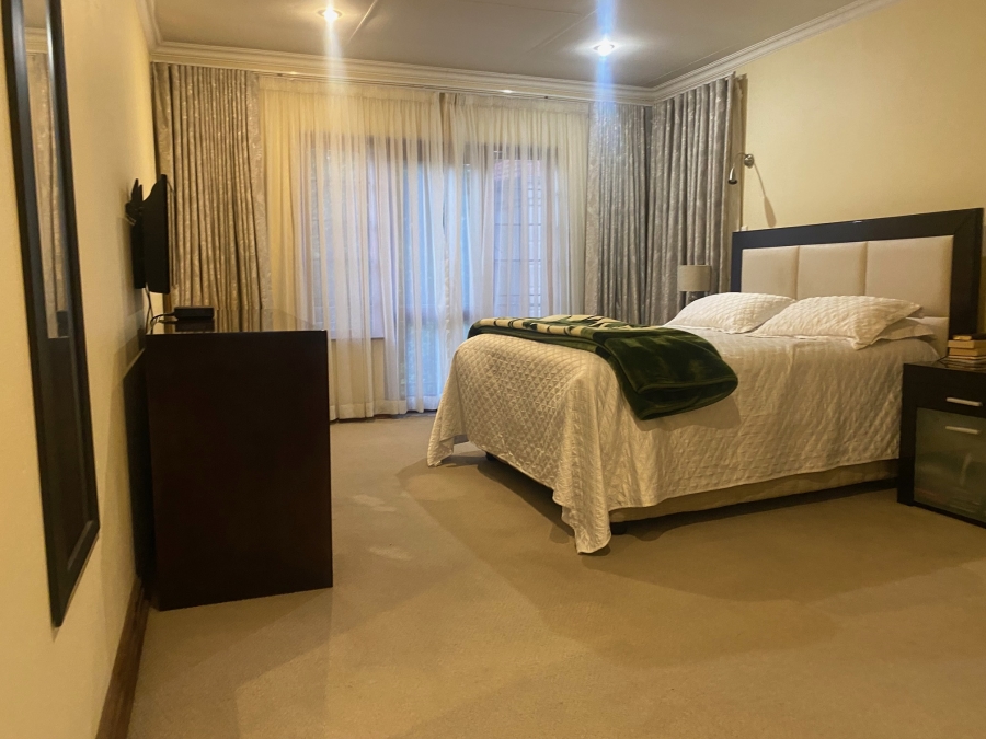 4 Bedroom Property for Sale in Fourways Gauteng