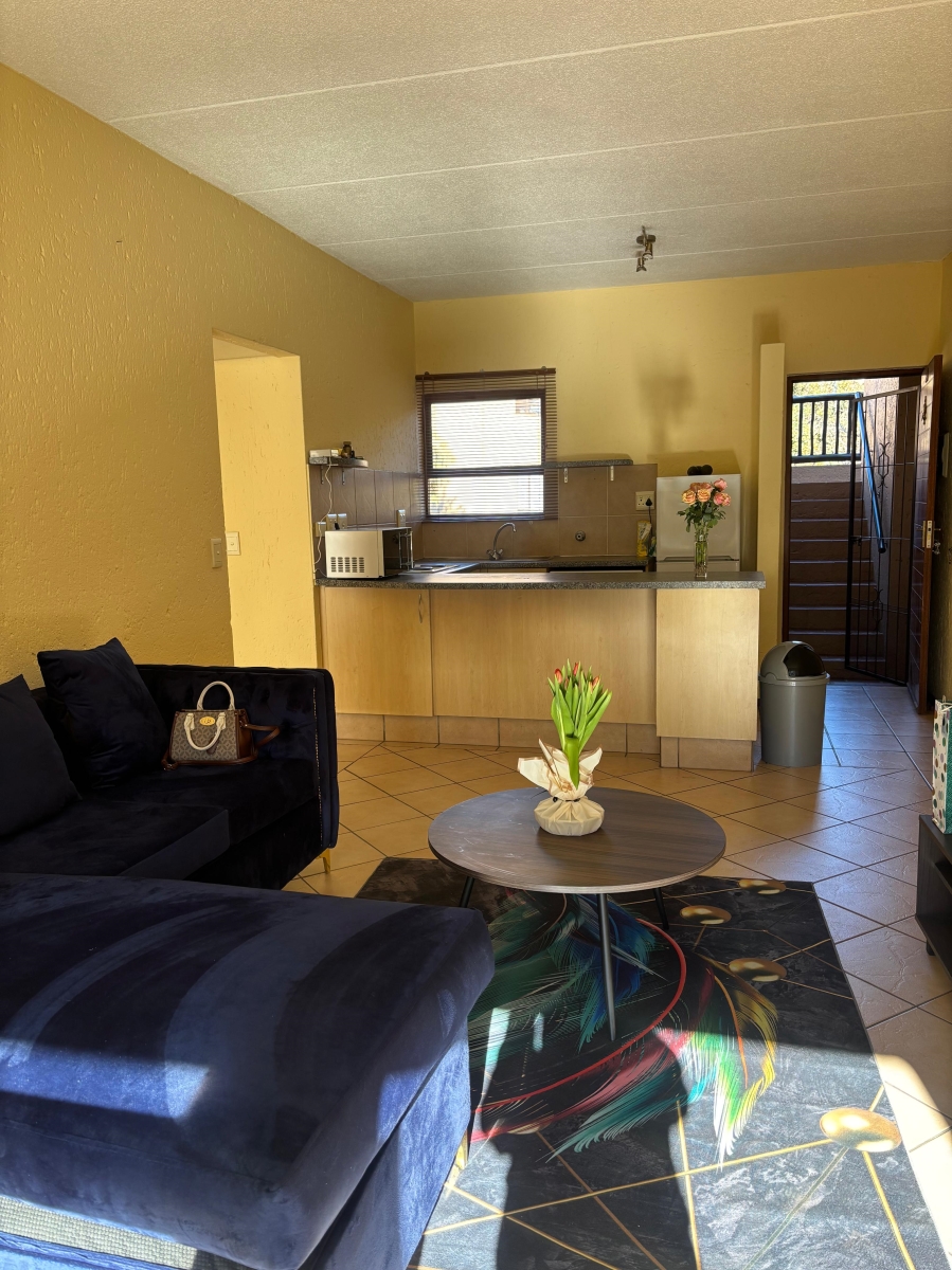 1 Bedroom Property for Sale in Lonehill Gauteng
