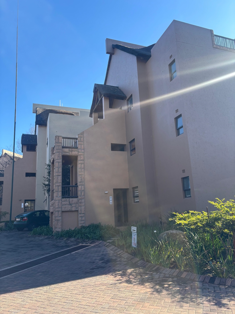 1 Bedroom Property for Sale in Lonehill Gauteng