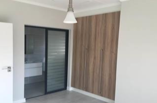 To Let 1 Bedroom Property for Rent in Waterfall Gauteng