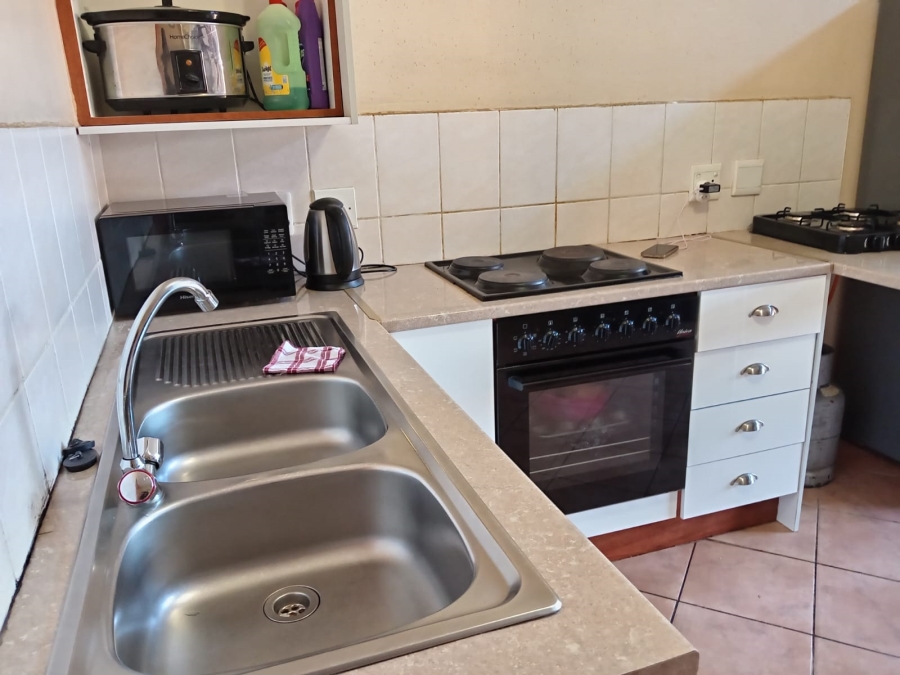 3 Bedroom Property for Sale in Honeydew Gauteng