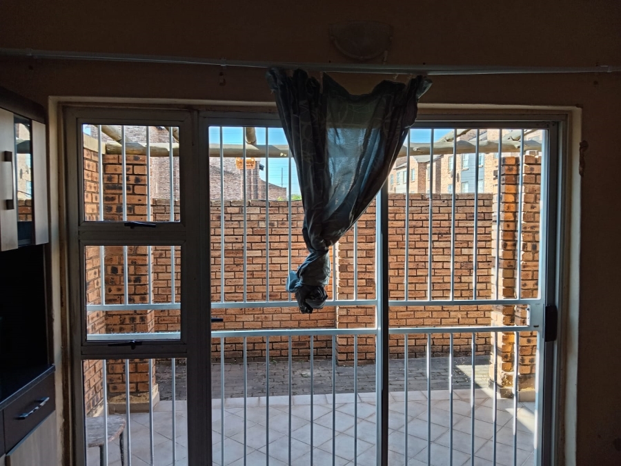 3 Bedroom Property for Sale in Honeydew Gauteng