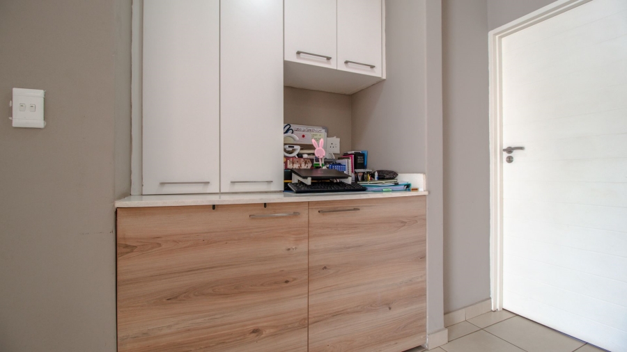 2 Bedroom Property for Sale in Montana Gauteng