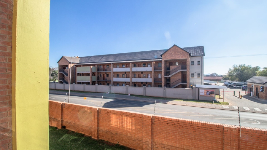 2 Bedroom Property for Sale in Montana Gauteng