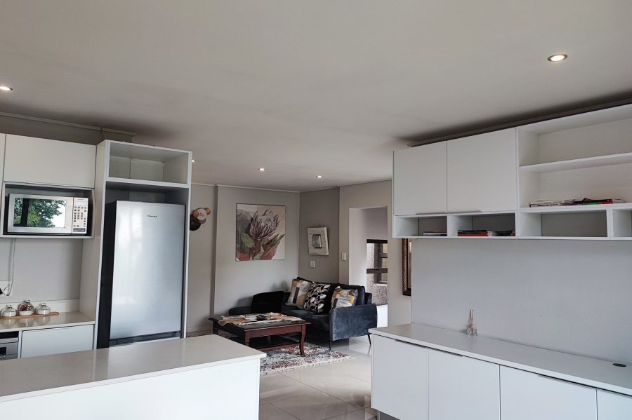 1 Bedroom Property for Sale in River Club Gauteng