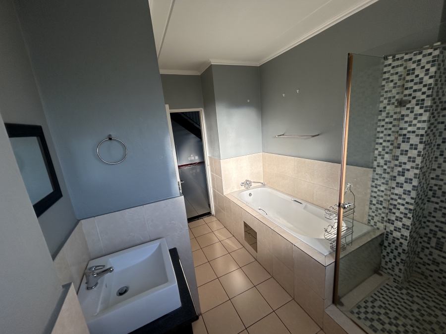 To Let 3 Bedroom Property for Rent in Carlswald Gauteng