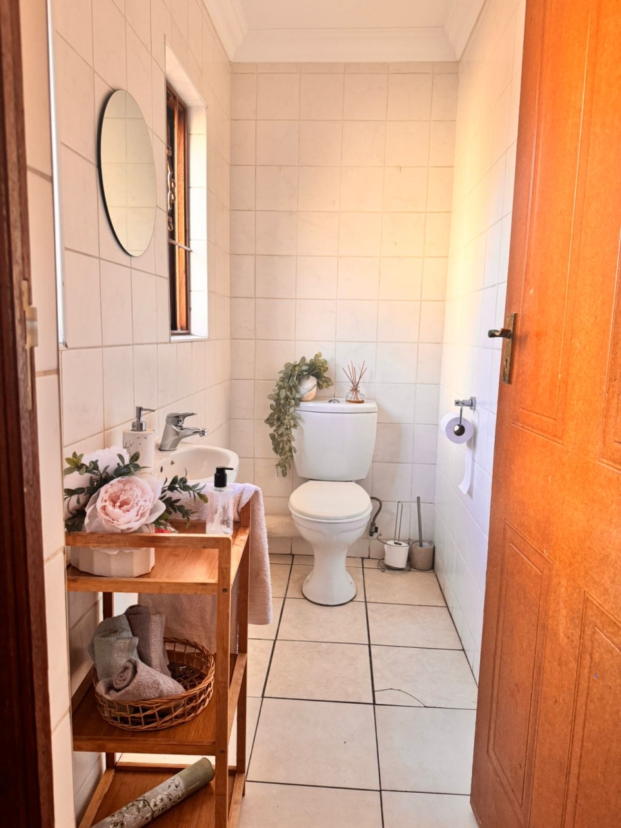 To Let 3 Bedroom Property for Rent in Kyalami Hills Gauteng