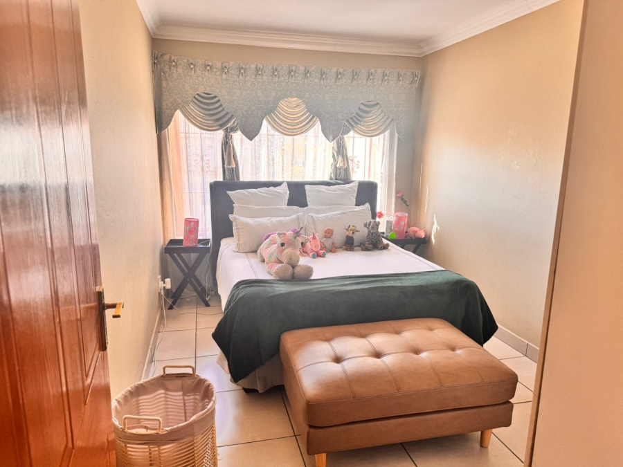 To Let 3 Bedroom Property for Rent in Kyalami Hills Gauteng