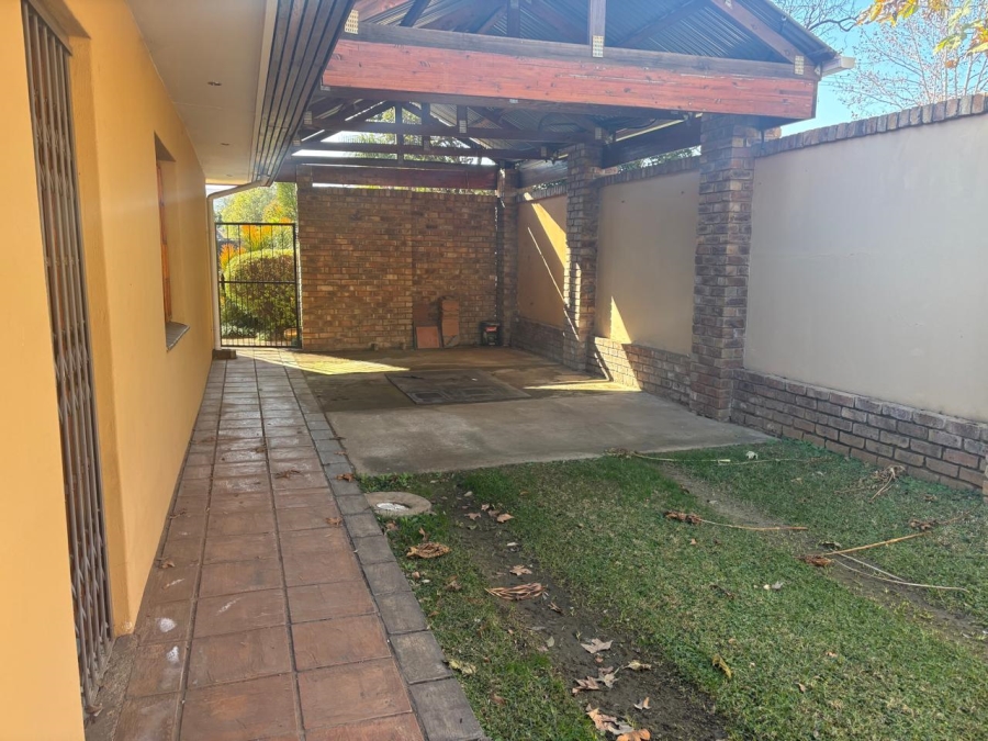 To Let 1 Bedroom Property for Rent in Rietfontein Gauteng