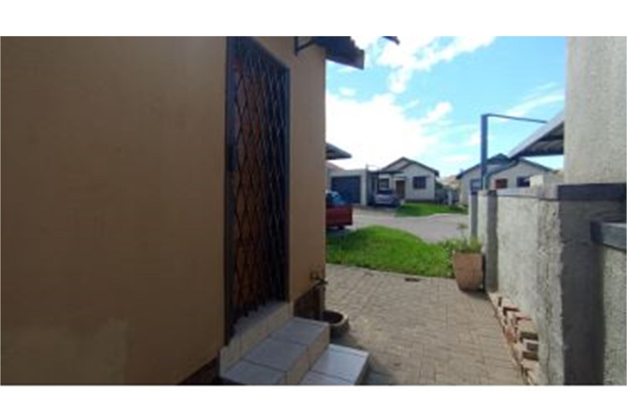 3 Bedroom Property for Sale in Kosmosdal Gauteng